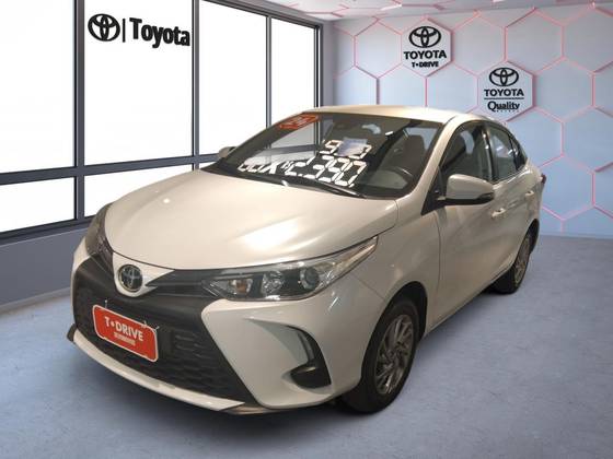 TOYOTA YARIS 1.5 16V FLEX SEDAN XS MULTIDRIVE TOYOTA YARIS 1.5 16V FLEX SEDAN XS MULTIDRIVE